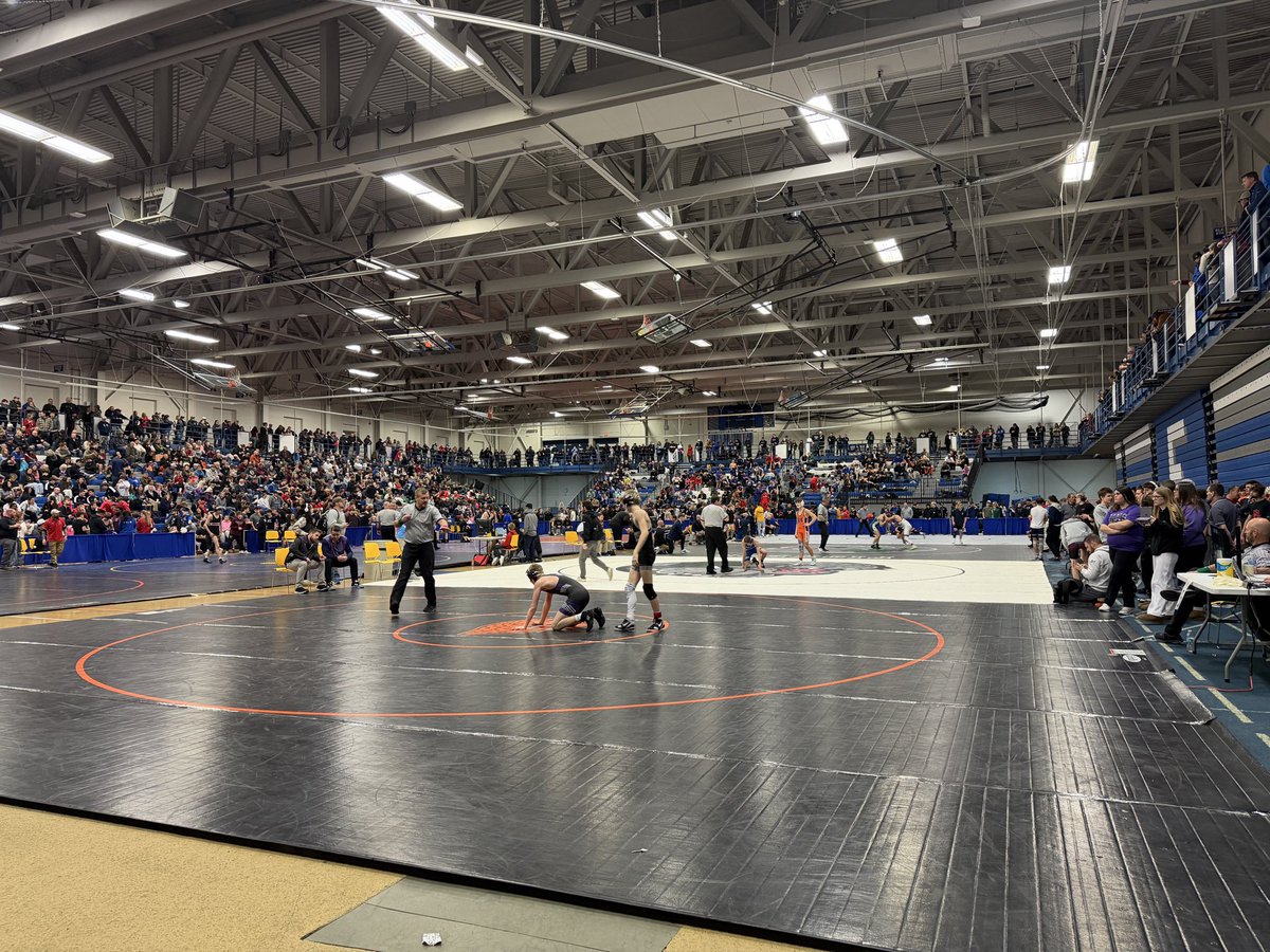✅ing in for the Section VI boys Div. I and II Wrestling Championships at SUNY Fredonia. Wrestling fans have packed the house! <a href="/wnywrestling/">armdrag.com</a> <a href="/wnywrstlcentral/">WNY Wrestling Central</a> <a href="/WNYAthletics/">WNY Athletics</a> <a href="/wolf3328/">FW</a> <a href="/ECICAthletics/">Erie County Interscholastic Conference</a> <a href="/NiagaraLeague/">Niagara Frontier League</a> <a href="/N_O_League/">Niagara-Orleans League Athletics</a>