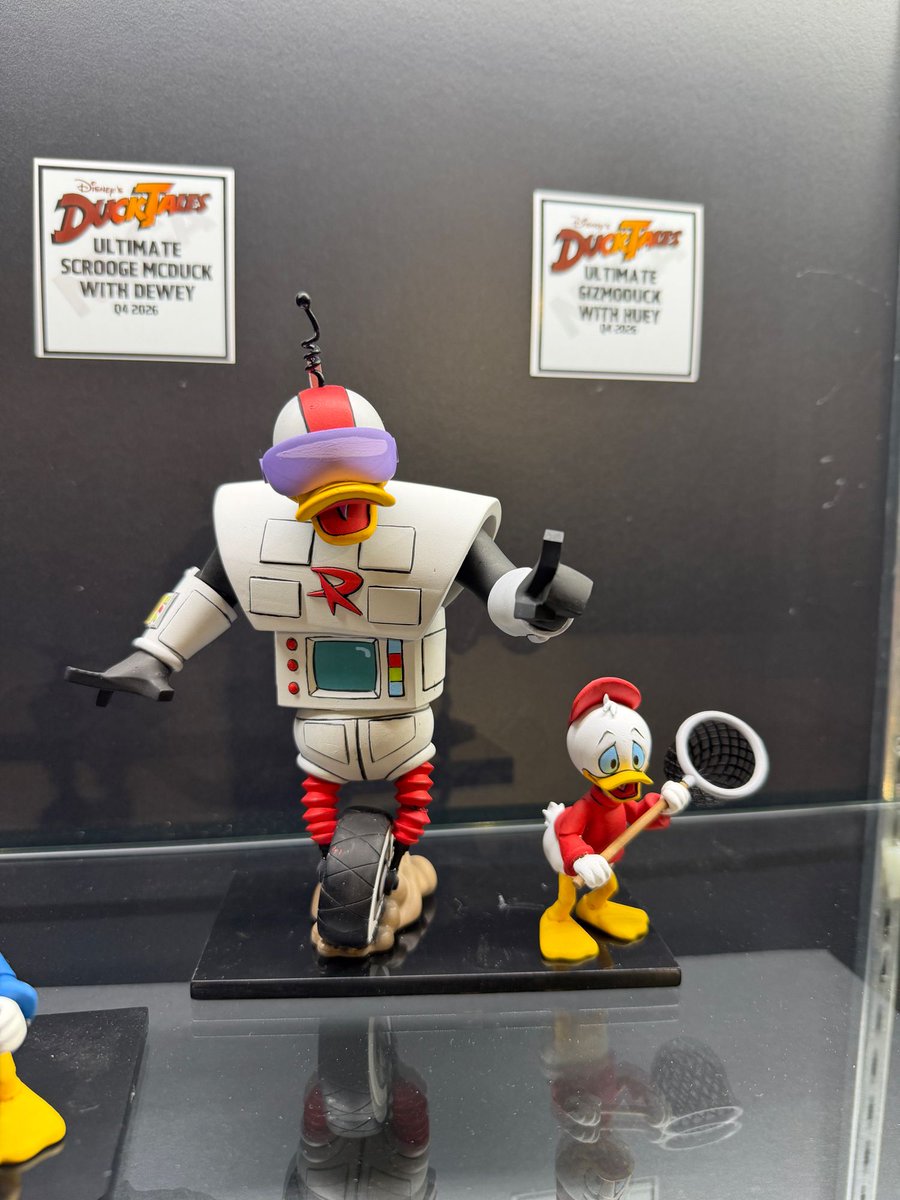 preternia tweet media