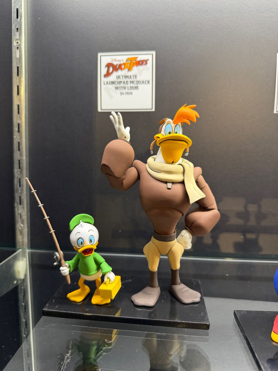 preternia tweet media