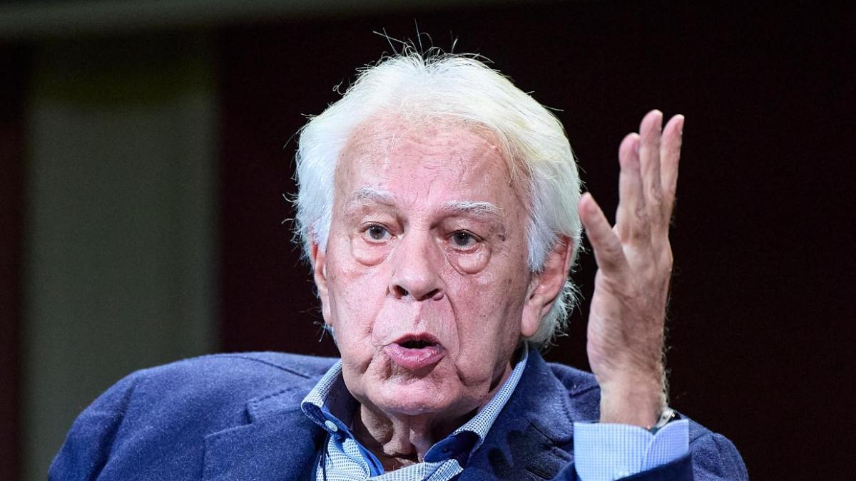 Un diputado del PSOE durante la etapa de Felipe González le responde como nadie tras lo que dijo sobre Sánchez dozz.es/974e29