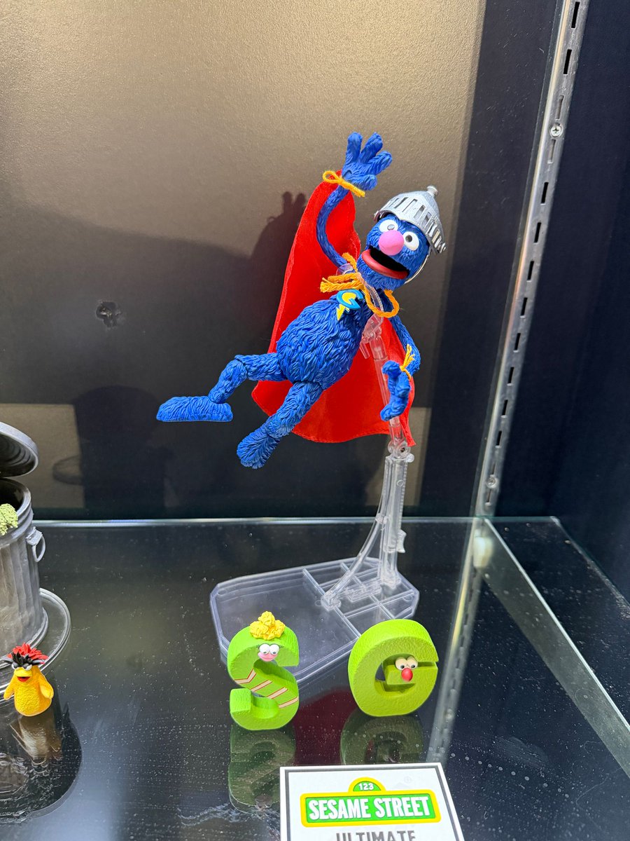 preternia tweet media