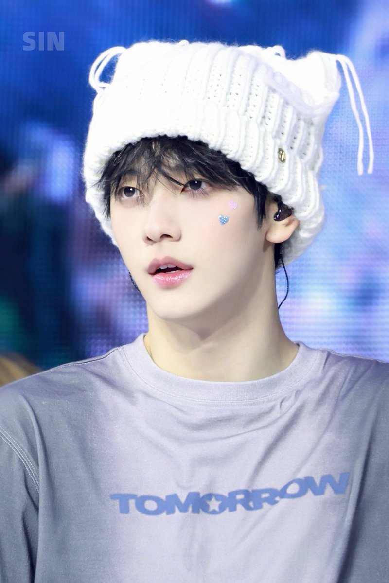 ra1sin81's tweet image. 260214 🩵🩷

#SOOBIN #수빈 #スビン
#txt  #TOMORROW_X_TOGETHER 
#투모로우바이투게더