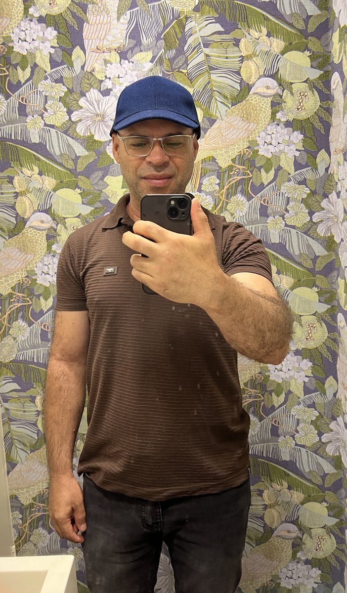 Melhor terminar, não tem mais arrepio. Café é amor, são duas coisas que não servem frio 🥶