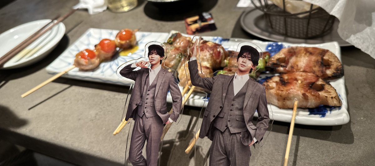 観劇終わりにめぐちゃまとかんぱーい🍻💕ここ美味しいのでほんとにおすすめです‼️‼️‼️