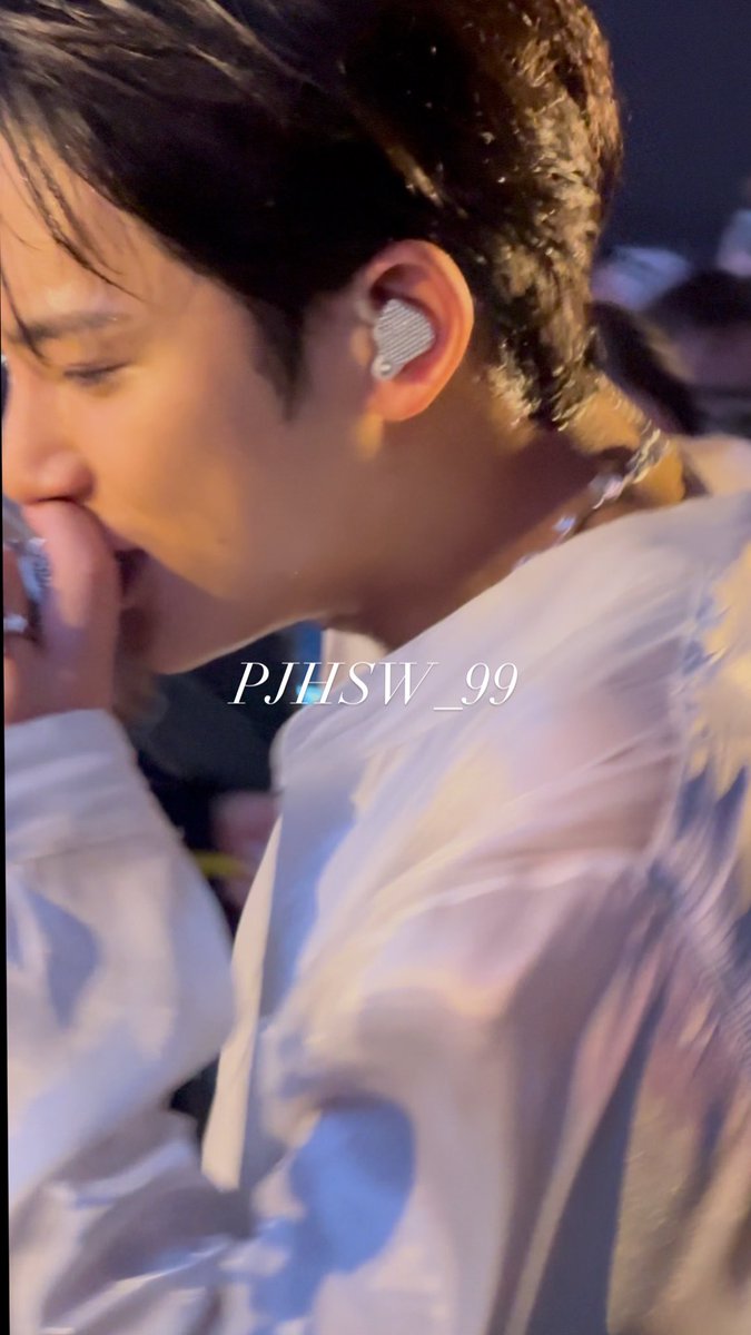 หัวใจพี่เมษ tweet media