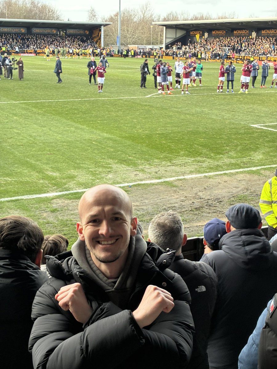 Tucks✌⚒ tweet media