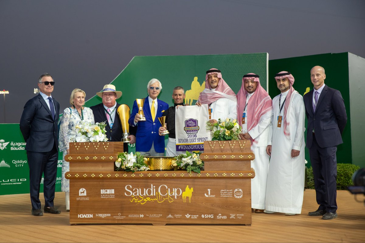 TheSaudiCup_AR's tweet photo. السبت - الشوط الخامس - الحفل 70

كأس الرياض للسرعة "G2” 🏆

برعاية : البنك الأهلي السعودي
@snbalahli 

الأستاذ زياد الجودي رئيس القطاع العام يسلّم الكأس لشركة اس اف ريسينغ وللمدرب بوب بافرت 

الفائز : اماجنيشن

#كأس_السعودية 🇸🇦🏆 https://t.co/lV02djnMbz