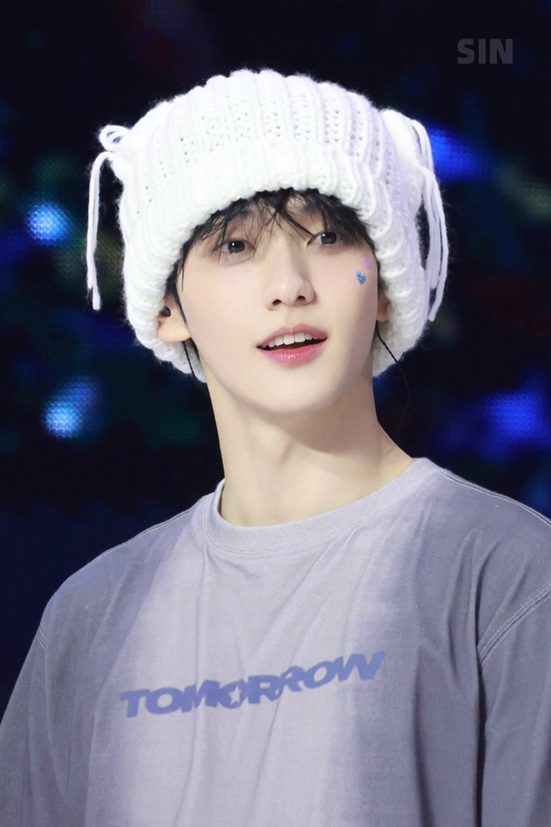 ra1sin81's tweet image. 260214 🩵🩷

#SOOBIN #수빈 #スビン
#txt  #TOMORROW_X_TOGETHER 
#투모로우바이투게더