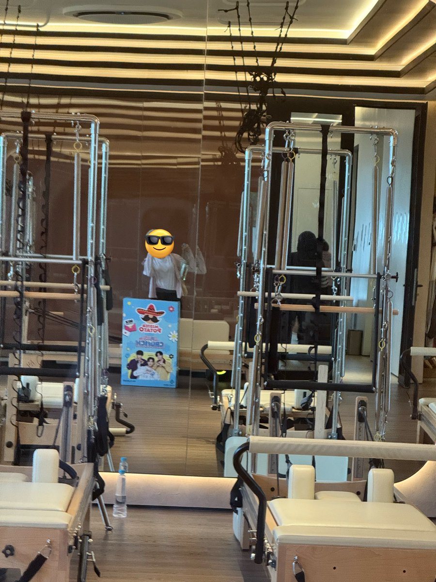 cultsvt's tweet photo. (Telat dikit but) i attending pilates like Seungkwan did with a fellow carat on carat day~ https://t.co/3GW6AQkU1J