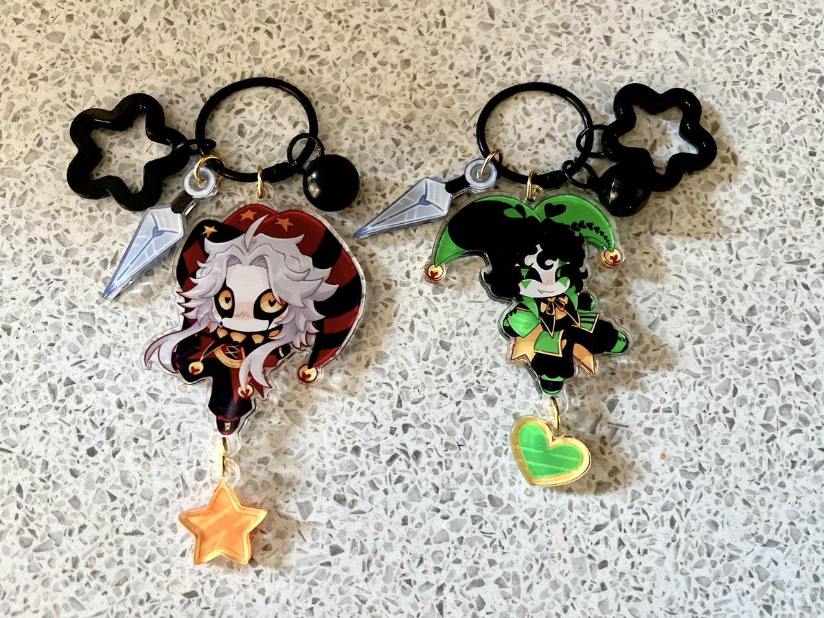 ScottishZombie's tweet photo. They’ve arrived! Pierrot turned out perfect, but Harlequin needed some edits so he’s a WIP still

In the meantime, the Pierrot and throwing dagger keychains are available on my store! 

https://t.co/qui3KSpzEl

#tfcpierrot #tfcfanart #tfc https://t.co/H2d1y2TyXk