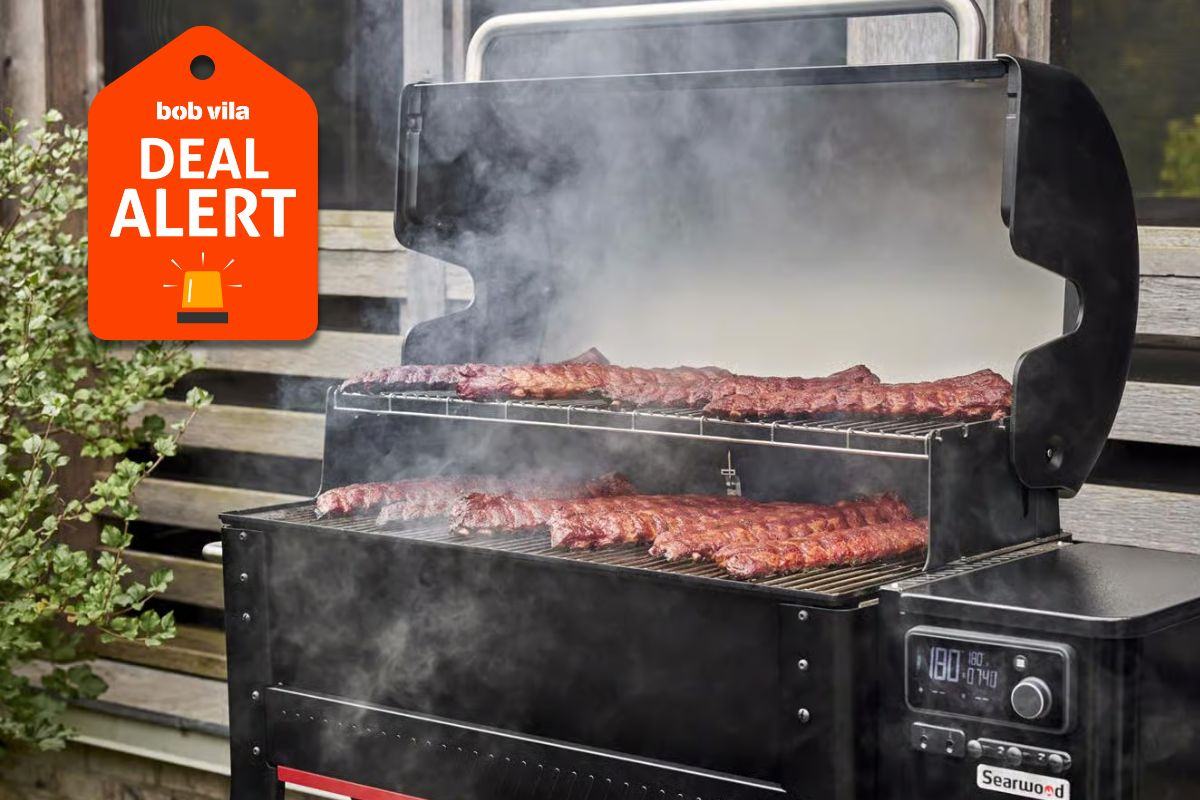 DustinMPeyser's tweet image. Ace Hardware Drops Prices on Weber Grills for Presidents’ Day—Save Up to 25% Off Grills, Smokers, Griddles, and More dlvr.it/TQyKn3 👉 Reveal Your ROI bit.ly/MyHomeAI 👈 #WeberGrills #PresidentsDay #AceHardware #GrillDeals #Smokers