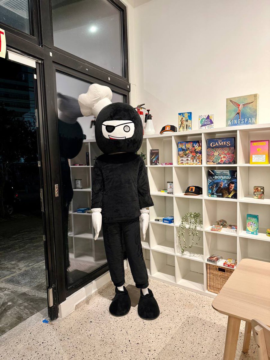 Ralph introducing people at the Pizza Ninjas Clubhouse in Puerto Rico!