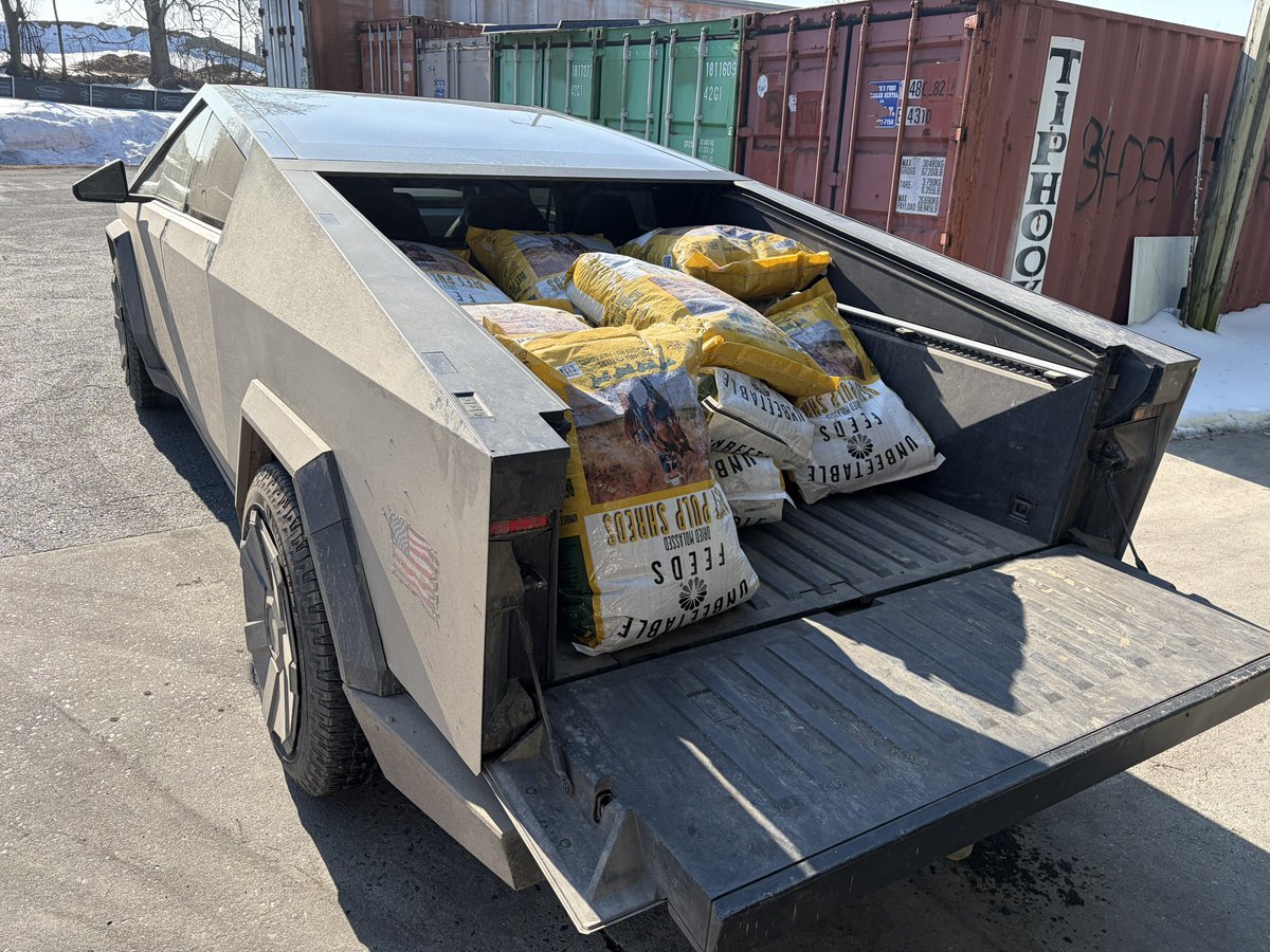 Ælectric Cyberfarmer tweet media