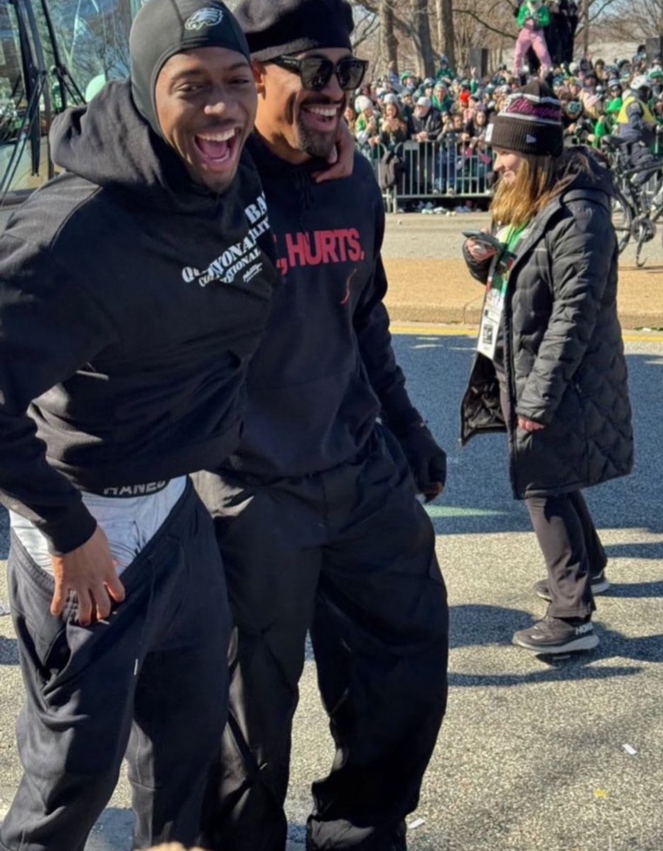 ShriyaSainii's tweet image. a year ago today. 😭