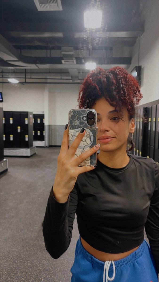 👾LING.HAUS🧘🏽‍♀️ tweet media