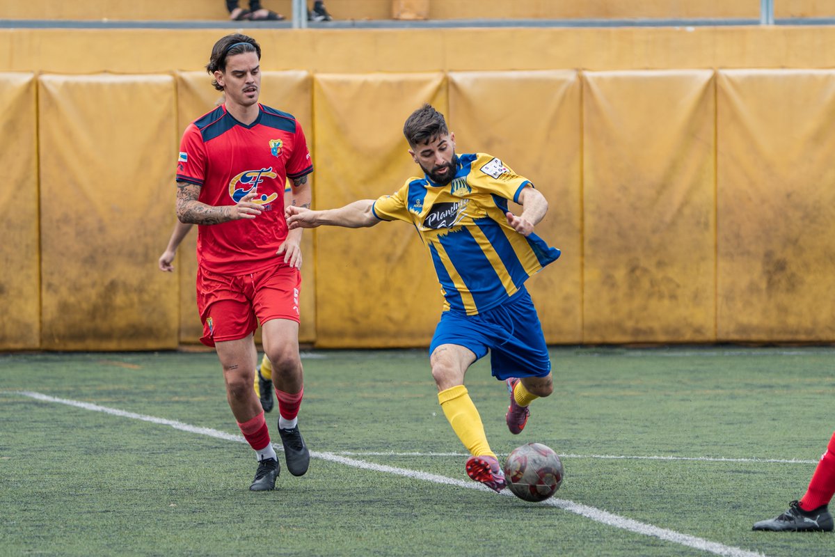 📸 Derrota en casa frente al Sotavento (0-4). Lo intentamos, generamos ocasiones, pero la falta de acierto nos volvió a penalizar y la efectividad del rival marcó la diferencia.

Sigue la racha negativa, pero no queda otra que levantar cabeza, trabajar y  revertir la situación.