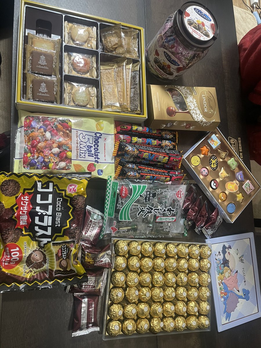 2日連続チョコ食いまくったら 気持ち悪い けど全部美味しくいただいた