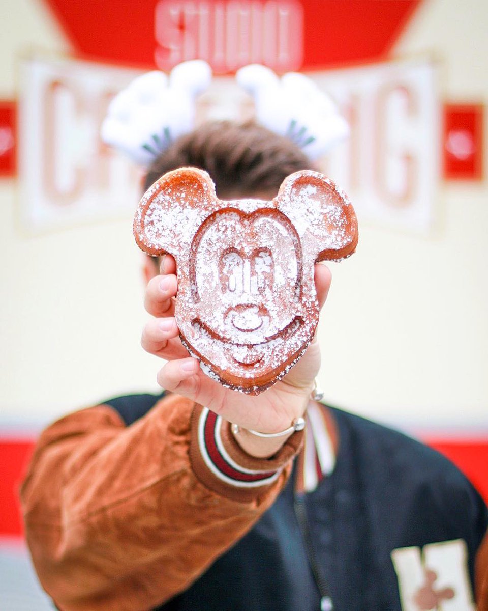 Disneyland Paris tweet media