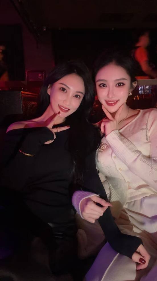 一只黑鹿🦌 tweet media