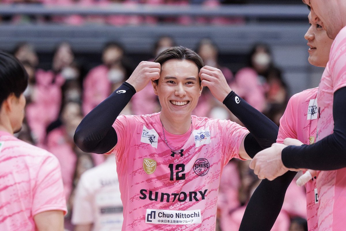 可愛い藍選手🫶( @nog_mark2 撮影) #サントリーサンバーズ大阪 #髙橋藍