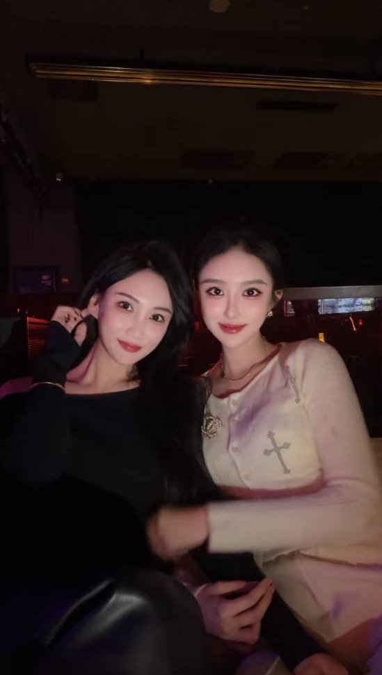 一只黑鹿🦌 tweet media