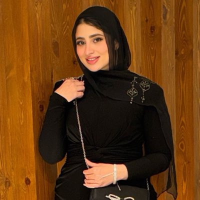 Ward1282's tweet photo. #NewProfilePic “Kalbimde sessiz bir sevda, yüzümde huzur.”✨🖤🕊️ https://t.co/MDo1rSbG9L