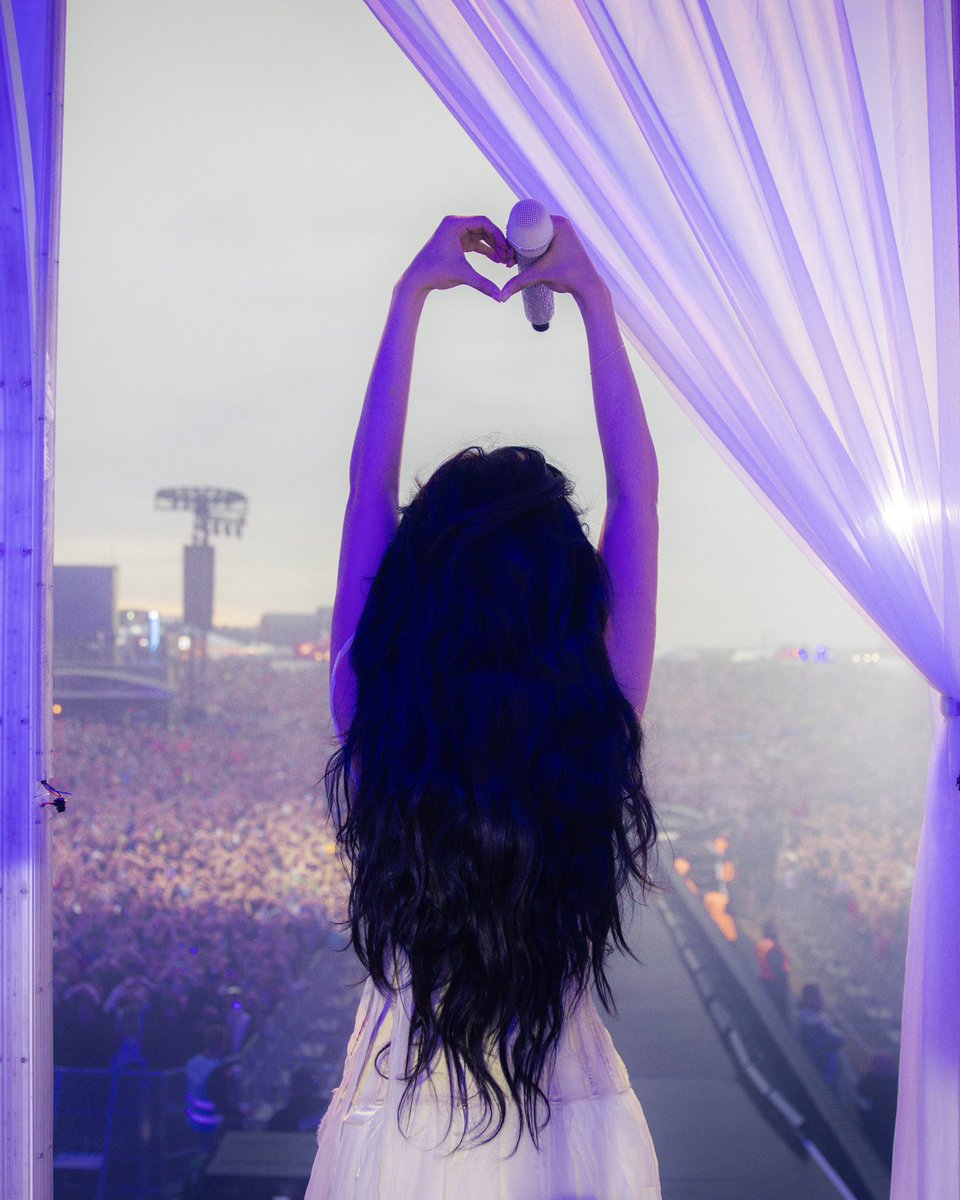 CamilaAccess's tweet photo. we just 🫶🫶🫶 camila! happy valentine’s day camilizers https://t.co/eiyrUNbzjC