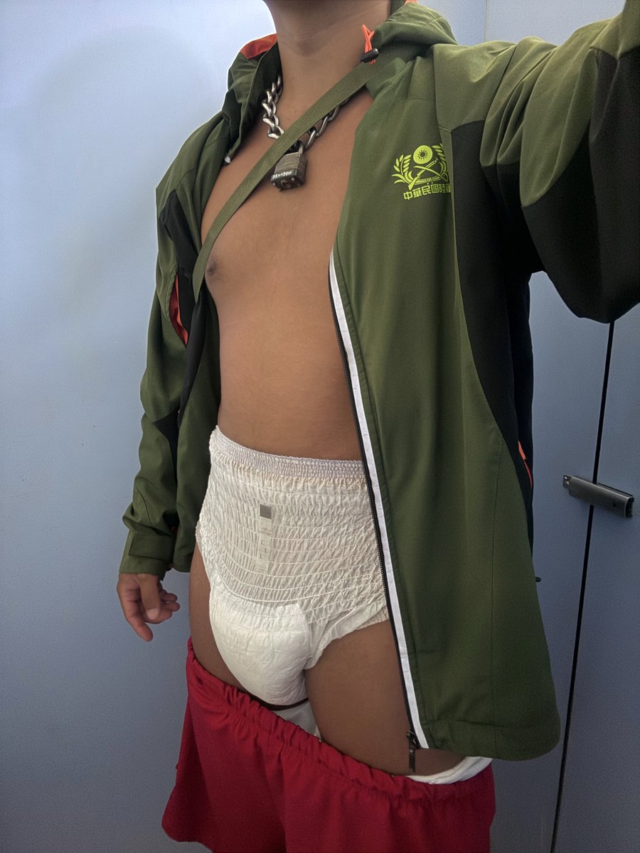 狗狗孝犬 (@rainbootsslave) on Twitter photo 