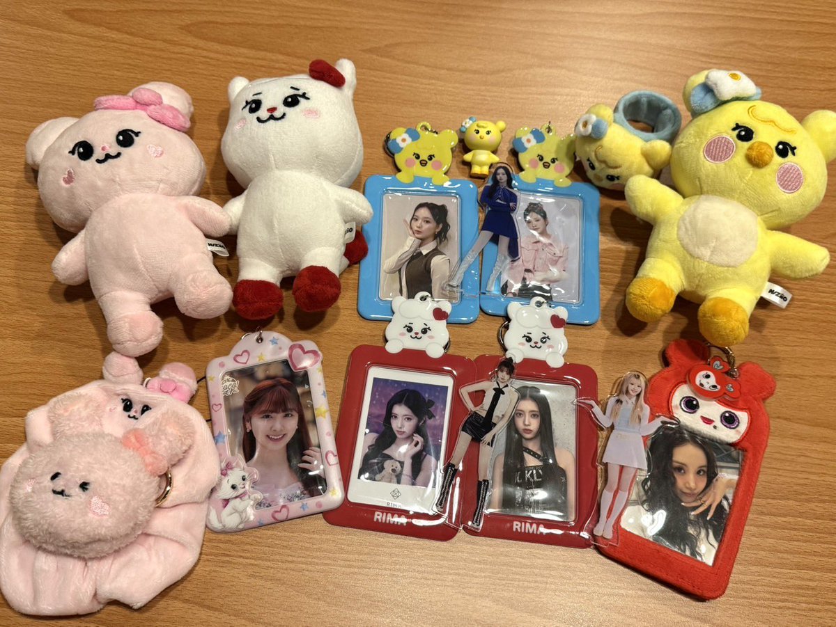 あっという間にライブ終わったし、どんどん成長していくNiziUちゃんたちをあんなに近くで見えて最高すぎた😭
リオちゃんのダンスばちばちでかっこよかったし、みんな可愛かった🥹
今回も本当にありがとうございました🥹✨
#NiziU #NiziU_NEWEvoNUtion