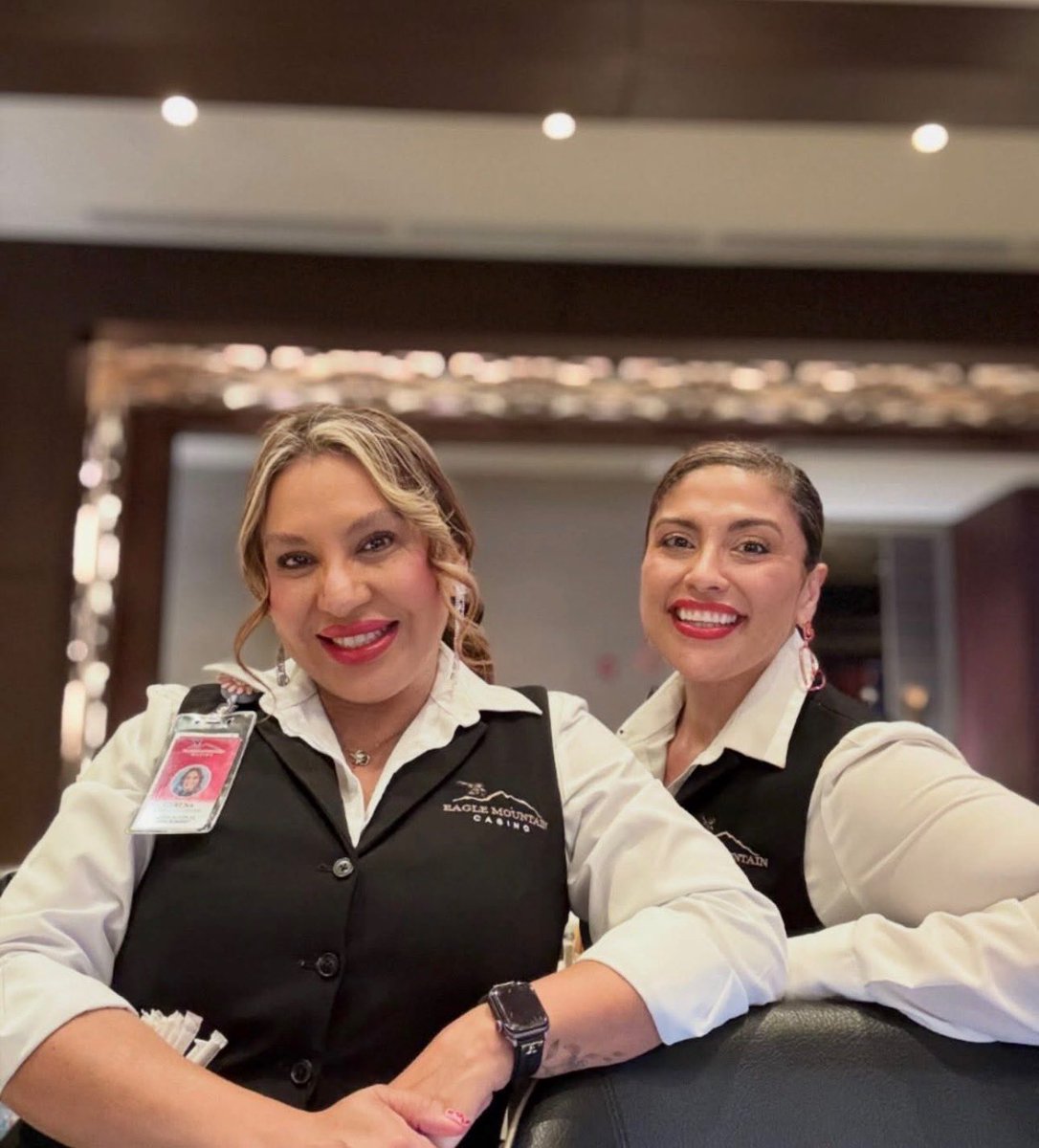 EagleMtnCasino's tweet image. Happy Valentine’s Day 💕 Come see Natalie and Cerena at The River Steakhouse!

#EMCThePlaceToBe