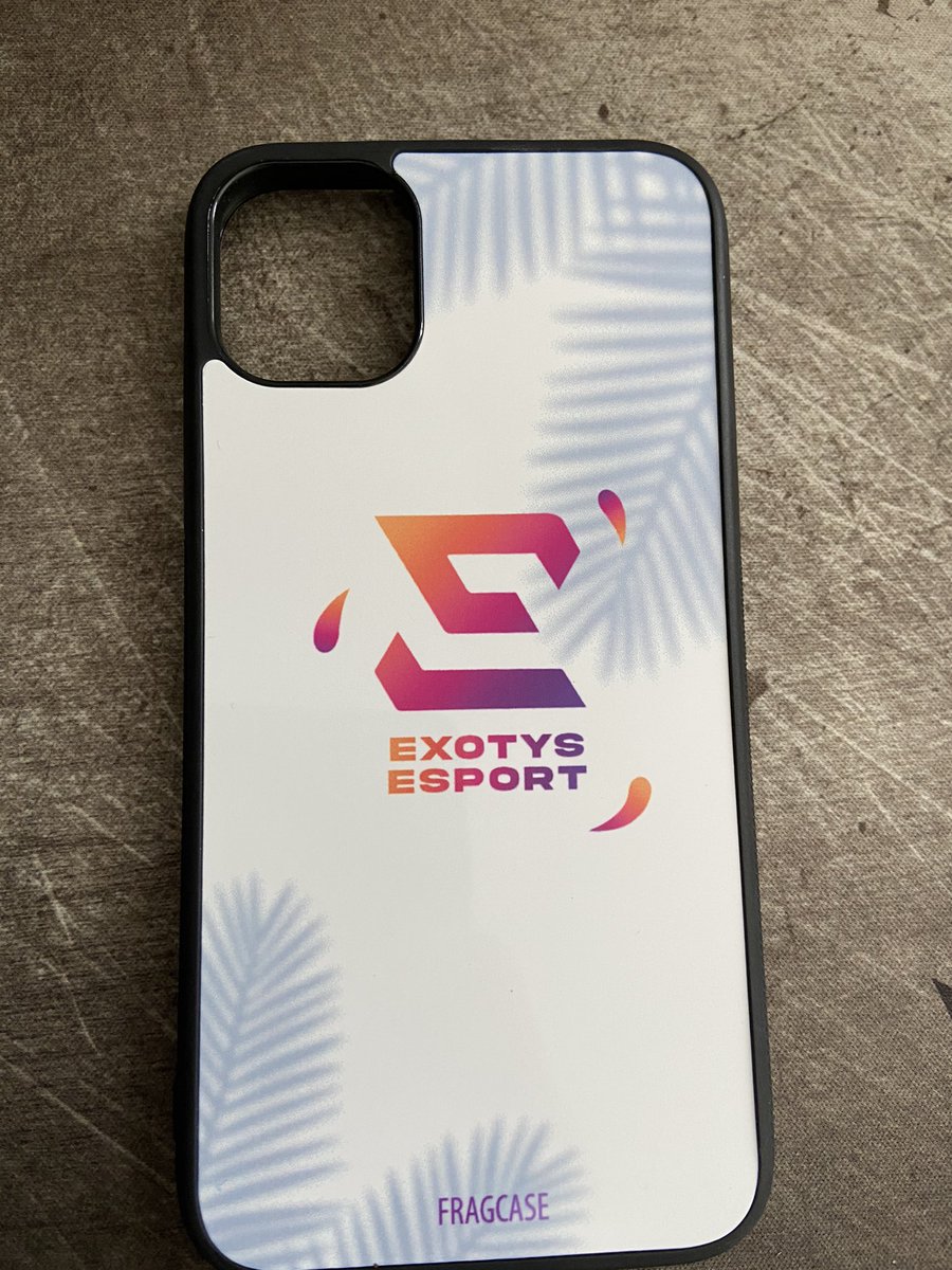 FRAGCASE tweet media