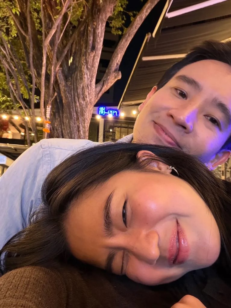 feed_4_future's tweet image. เป็นไงล่ะคนโสดทั้งหลาย ยังไหวอยู่น๊าาา 🤭
.
#ก้อยอรัชพร #พิธา #ก้อยทิม