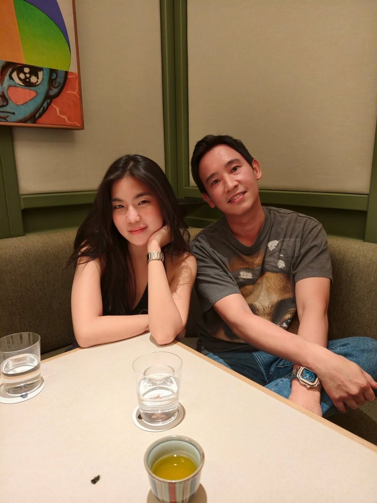 feed_4_future's tweet image. เป็นไงล่ะคนโสดทั้งหลาย ยังไหวอยู่น๊าาา 🤭
.
#ก้อยอรัชพร #พิธา #ก้อยทิม