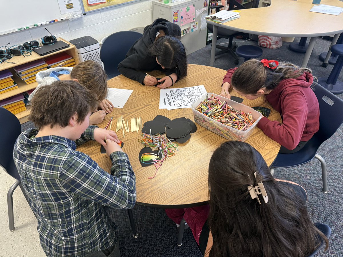 Mrs. Hansen tweet media