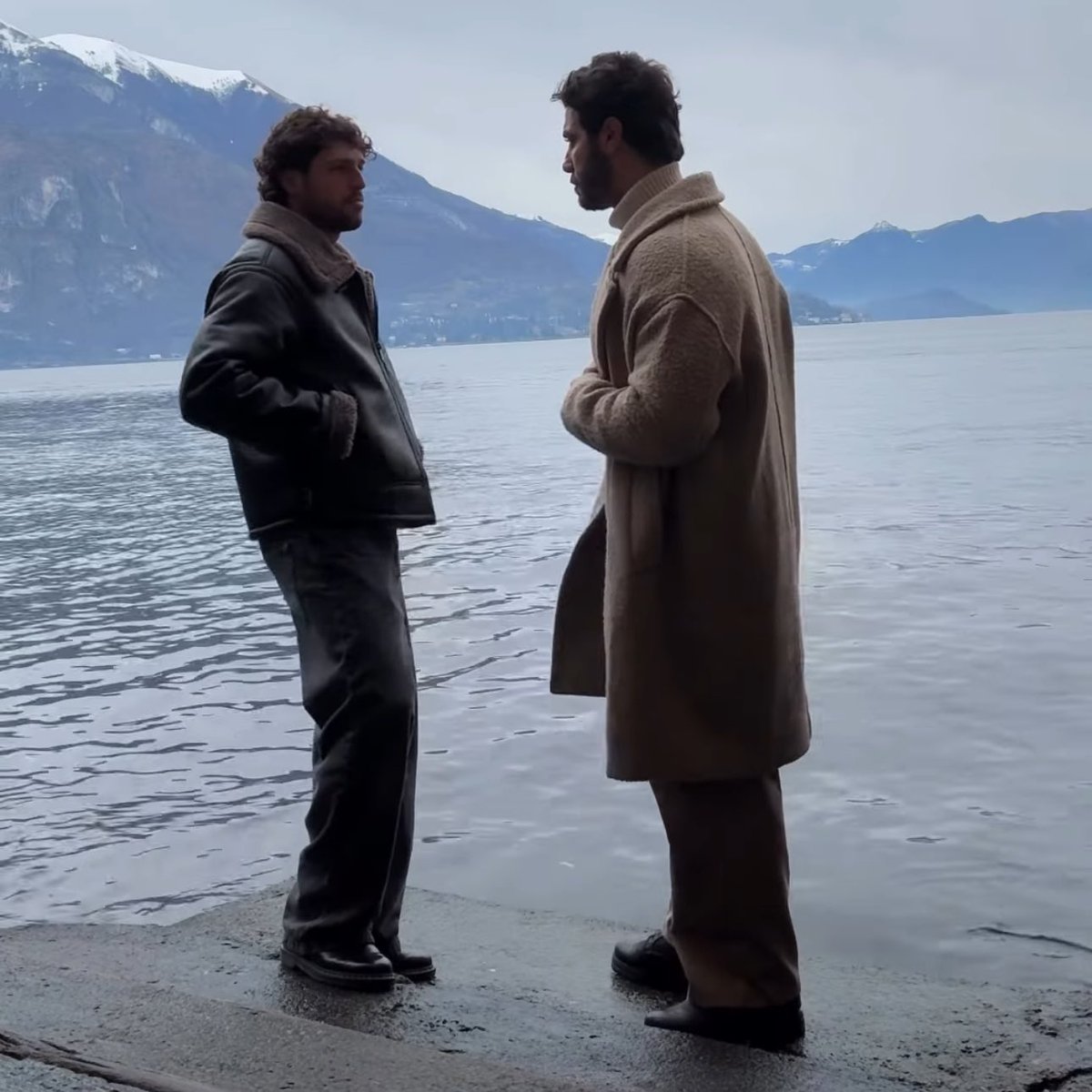 bulletblondess's tweet image. ma mattia ha la giacca di omer.. è davvero vero amore❤️ #mamer