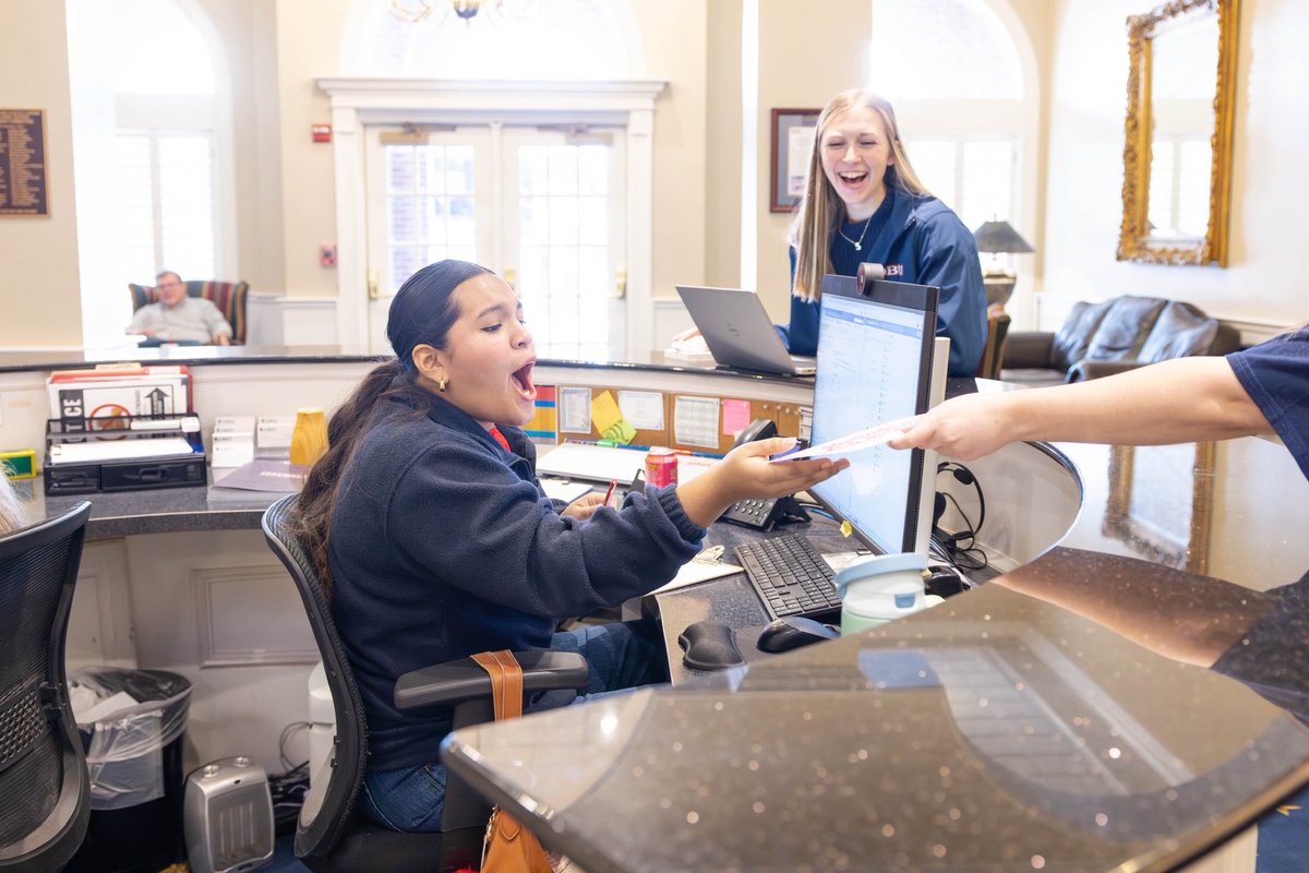 Dallas Baptist University tweet media