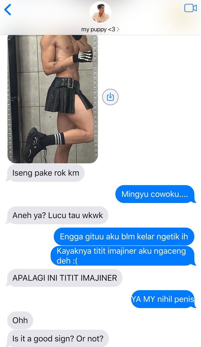 woonwoonu's tweet image. di saat2 bgini gw butuh wontik gyukor jadi berikut fewtweet happy valentine mereka