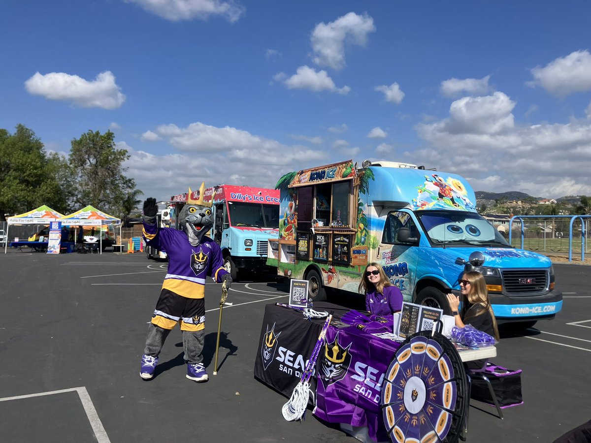 Anne Fishburne tweet media