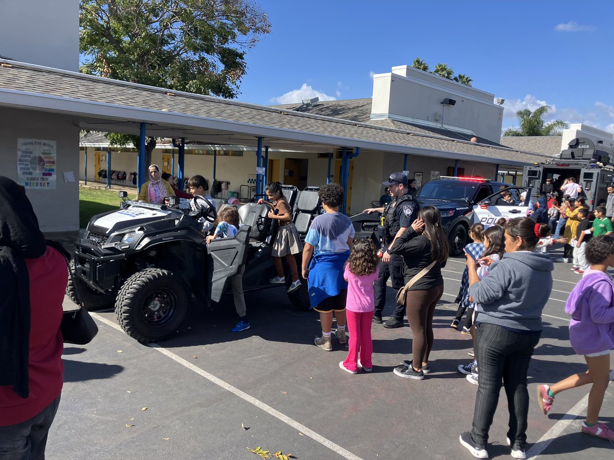 Anne Fishburne tweet media