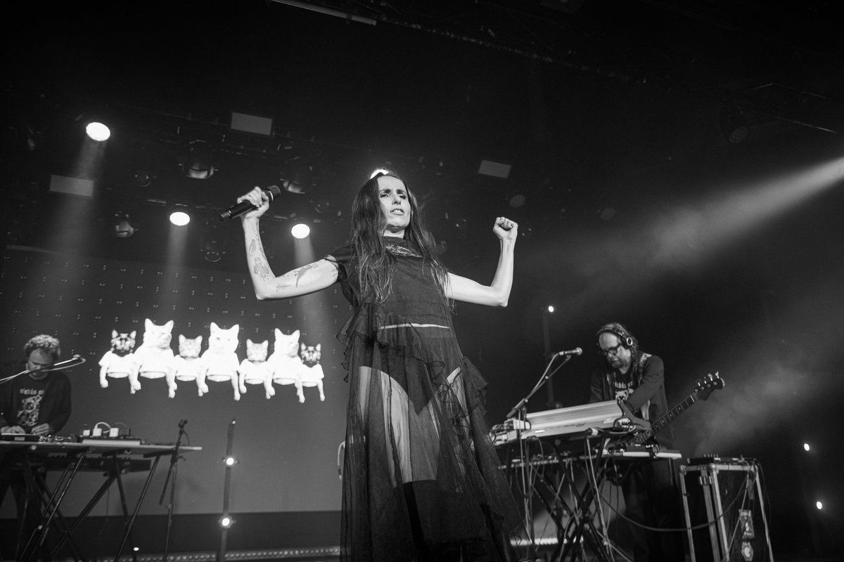 ChemaMunozRosa's tweet photo. ZAHARA EN BEE WEEK 
LA RIVIERA 

Viernes 13 - febrero - 2026
.
.
.
.
.
@zaharapop
@PinkHouseMgmt #Fotografiartedavidaextra 
#Zahara #BeeWeek
.
.
.
Más ⬇️📷⬇️📷⬇️📷⬇️📷⬇️
https://t.co/h6iOXD5fbu https://t.co/iLOjt7sdNV