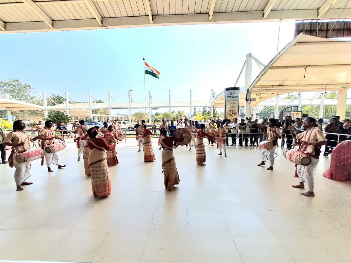 airnewsalerts's tweet photo. The foreign military contingents participating in the International Military Adventure Challenge Cup (#IMACC) 2026 arrive at the Dibrugarh Airport in #Assam.
Representatives of the #IndianArmy received the teams, formally marking the commencement of their participation in the multinational military adventure event.
IMACC 2026 brings together military teams from Brazil, Bhutan, Kazakhstan, Kyrgyzstan, Nepal, Saudi Arabia and Sri Lanka alongside teams from the Indian Army, Indian Air Force, Indian Coast Guard and Indo-Tibetan Border Police (ITBP).
@adgpi #IMACC2026
