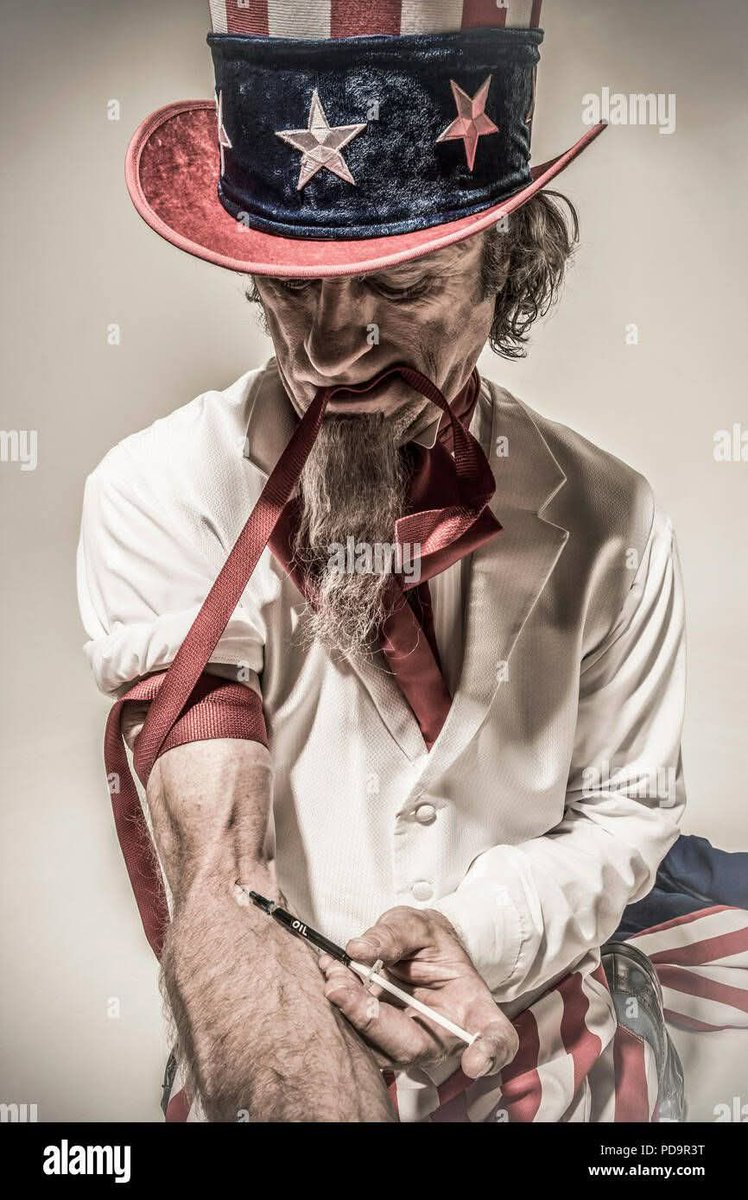 Narcoestado.
Tomado del FB de Alejandro Monzón.
La Secretaria del Tesoro de EEUU en la administración Biden, Janet Yellen, declaró que unos 100 mil millones de dólares provenientes del narcotráfico fluyen anualmente hacia el sistema financiero estadounidense. 
Un informe de 2019