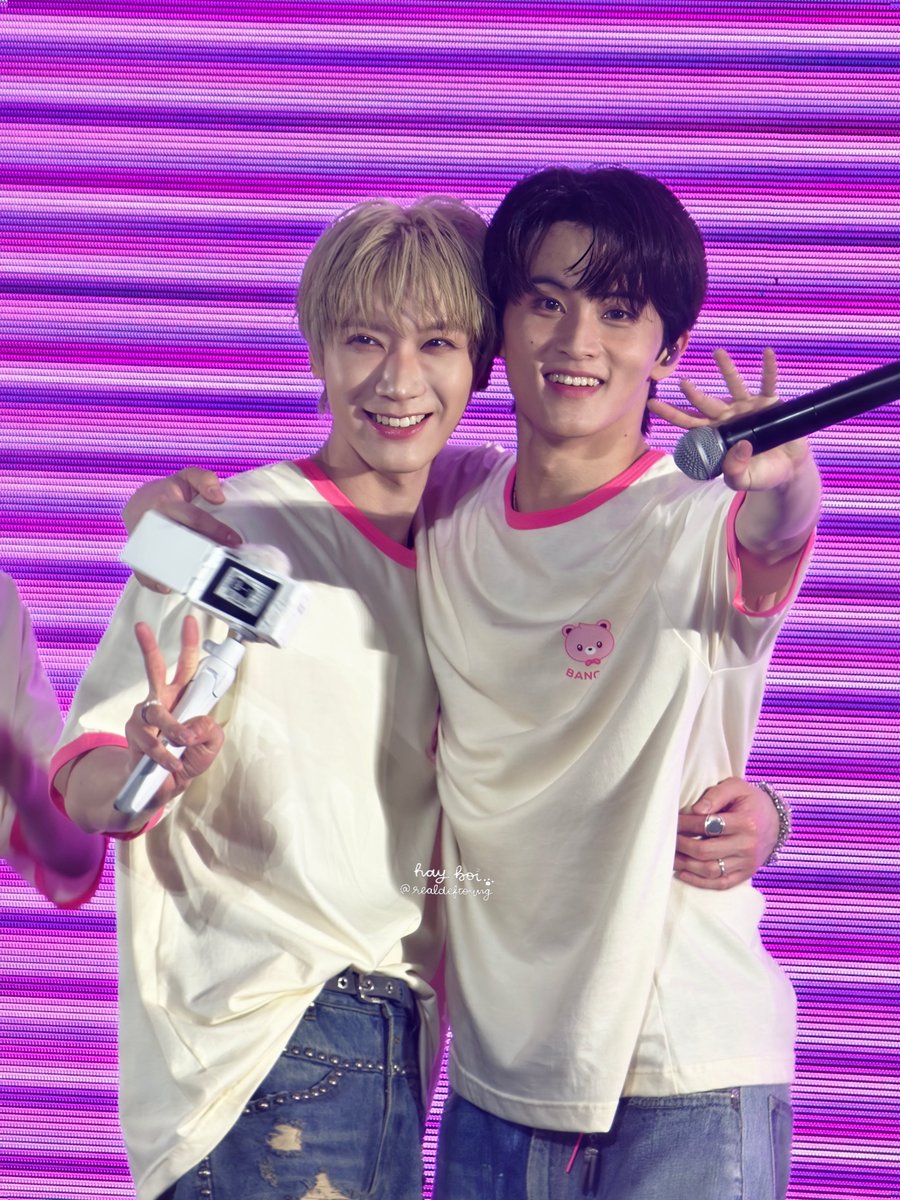 260214 smtown in bkk #TEN #MARK

💖

#SMTOWN_LIVE_BKK #SMTOWNLIVE2025_26_BANGKOK