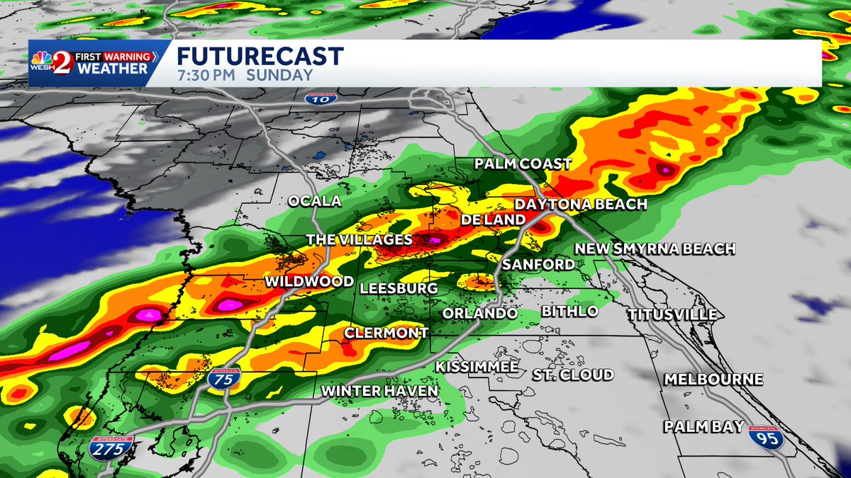 TMainolfiWESH's tweet image. Here's the updated look at our high resolution short range computer models that have showers and storms arriving @DAYTONA between 6-8 pm Sunday evening...that's contiued really good agreement folks! It's going to be close for the #Daytona500. #Storms #racing #Nascar #florida