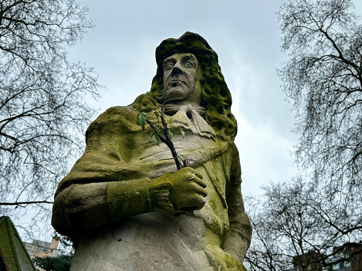 Londonist's tweet photo. Charles II (in Soho Square). He was England's most lecherous, licentious and... by the looks of it... lichenous monarch https://t.co/glcRoac8IW