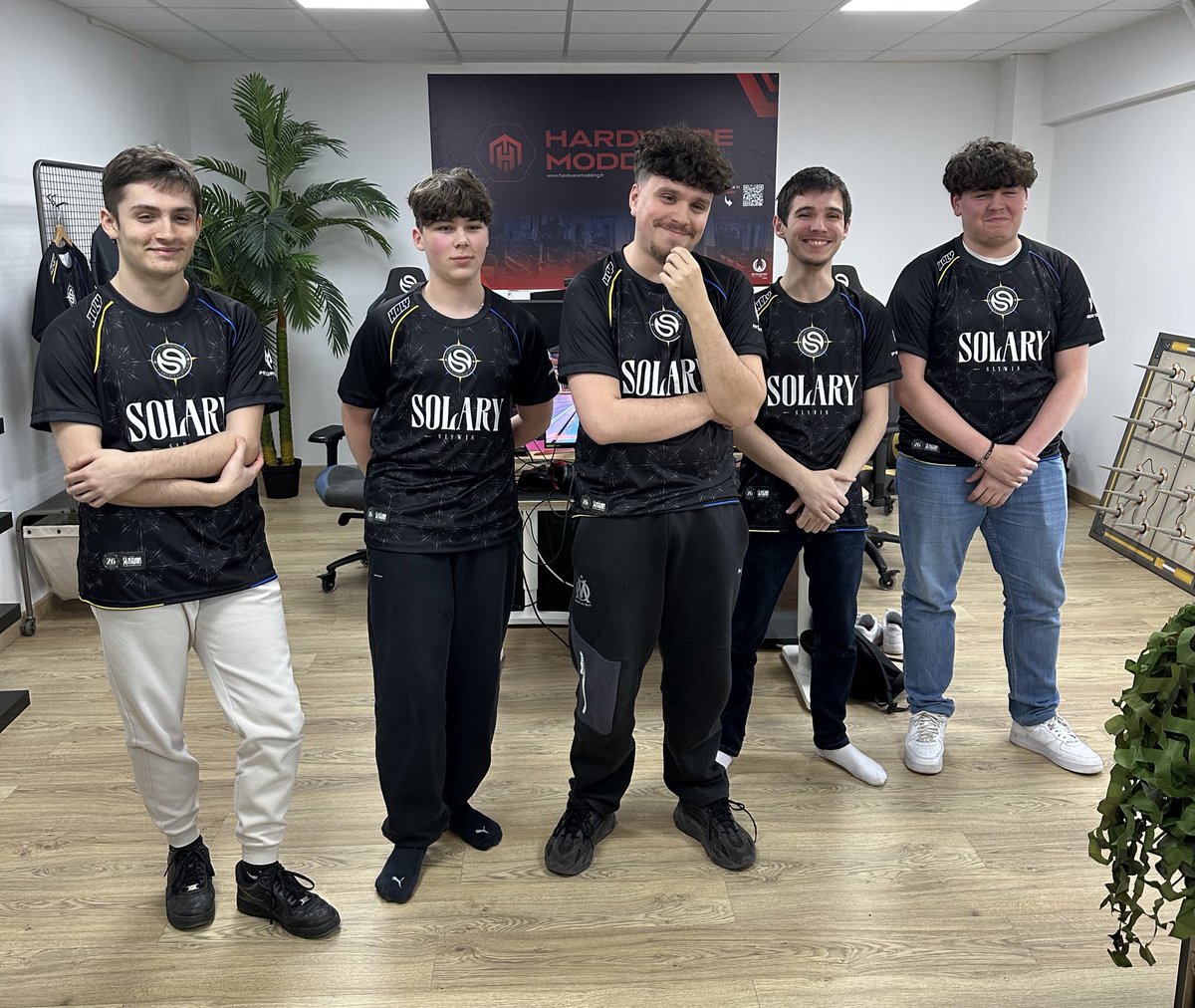 Le bootcamp Fortnite peut officiellement commencer 💛💙

#SLYWIN