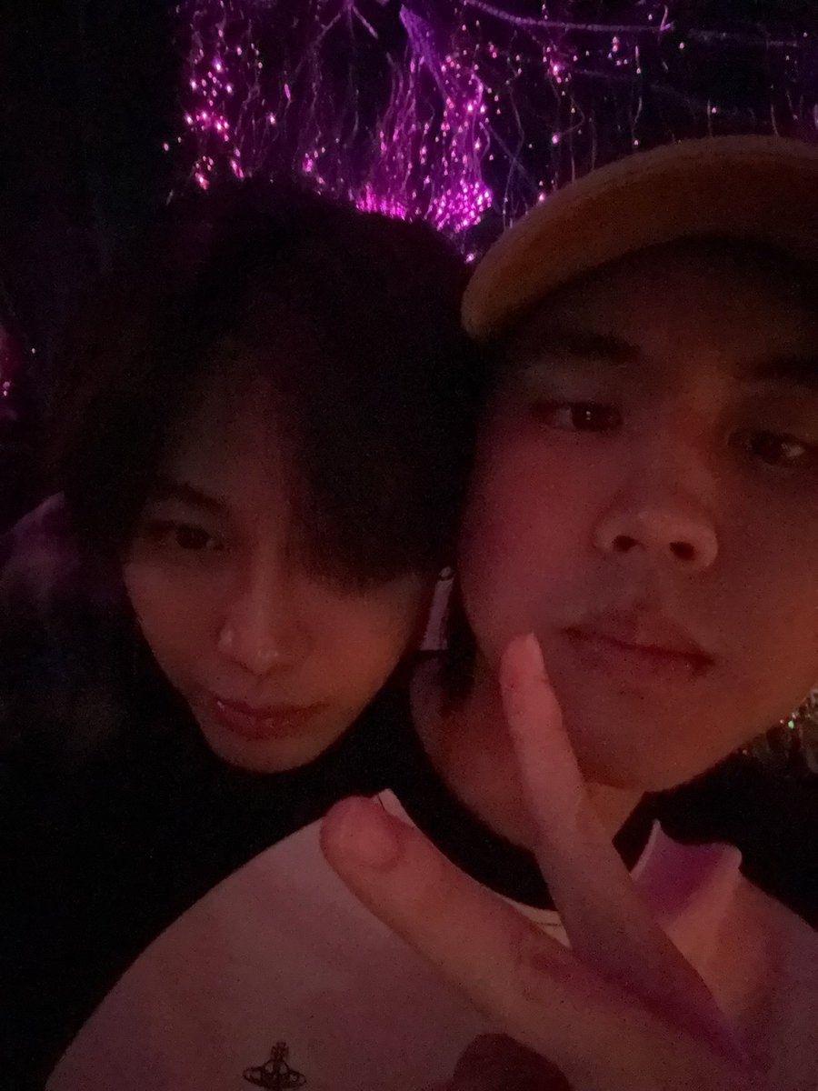 is Prem literally saying “every day is valentine’s day for us”????? 😭

🐷: so, who’s feeling lonely on valentine’s day? i’m not even a little, because…
🐷: i went to train hahaha i’m exhausted
🐷: as for P’ Boun, i left him resting. his health hasn’t been that great lately. for