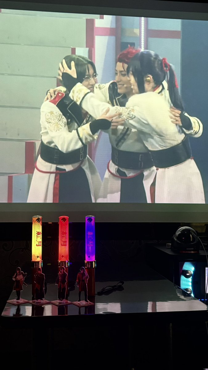 先日共に喧嘩祭を駆け抜けた友達と『喧嘩祭 第二部』してきた🪭🎶

(問題あればけします)