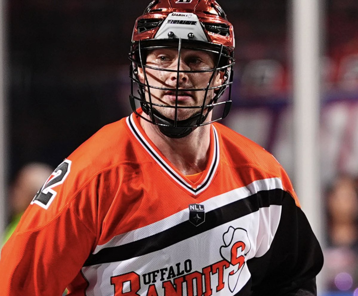 AdamLeviLAX's tweet image. Hearing that Mitch de Snoo could be back on the floor with the Buffalo Bandits tonight vs. Halifax Thunderbirds.

De Snoo has missed the Bandits' last 4 games - the Bandits went 0-4 in those games.