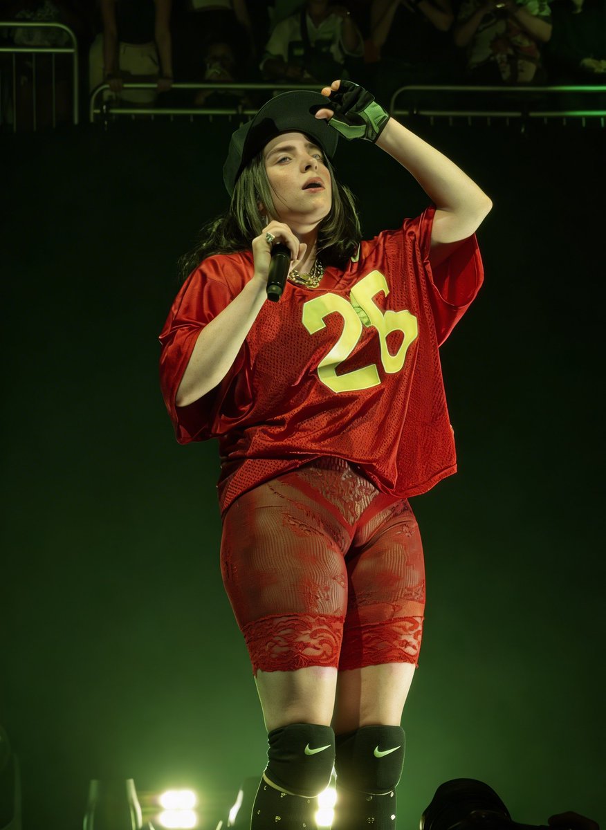 billie eilish source tweet media